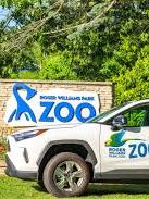 Roger Williams Zoo sign and Zoomobile car